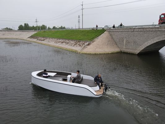 Professional Chinese Boat Manufacturer Manufactured 6.5m Aluminum Alloy Boat with Outboard Engine